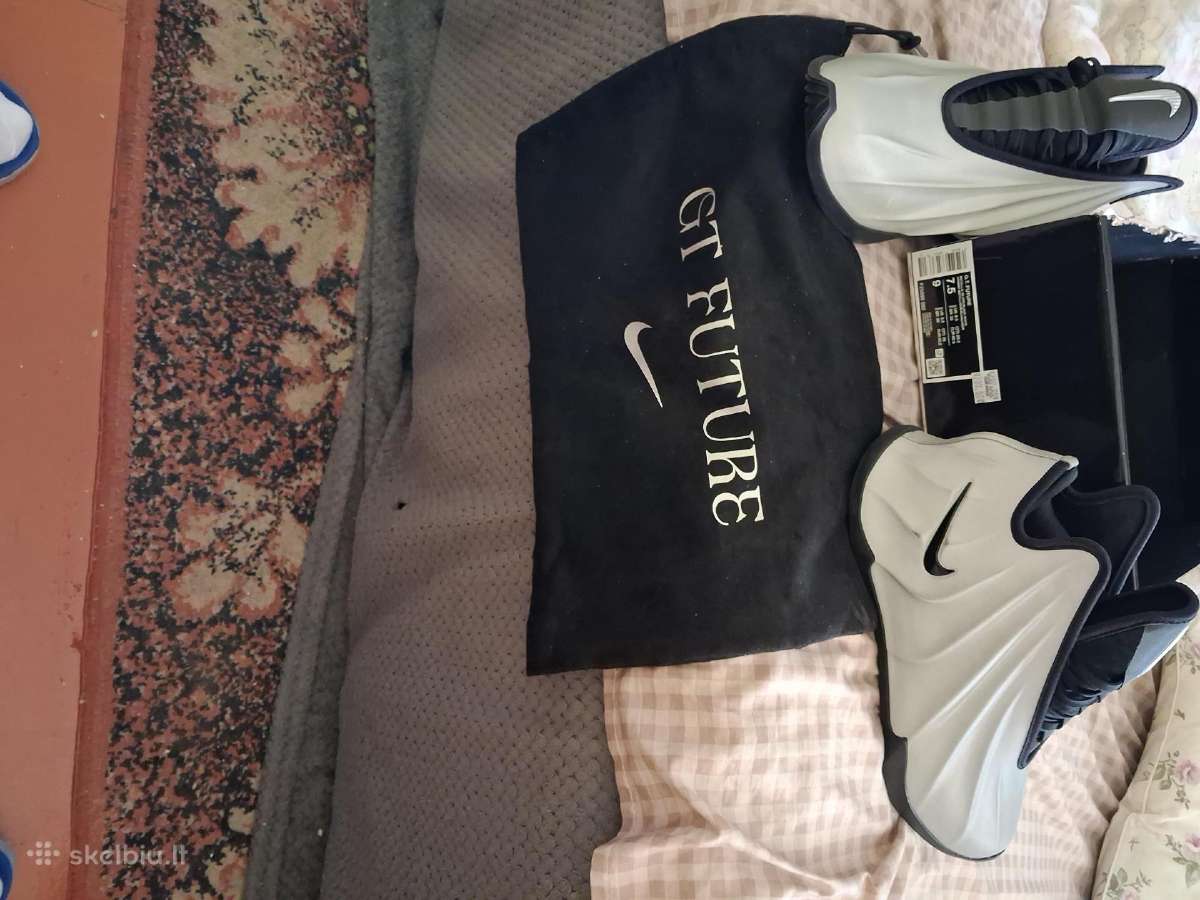 Nike