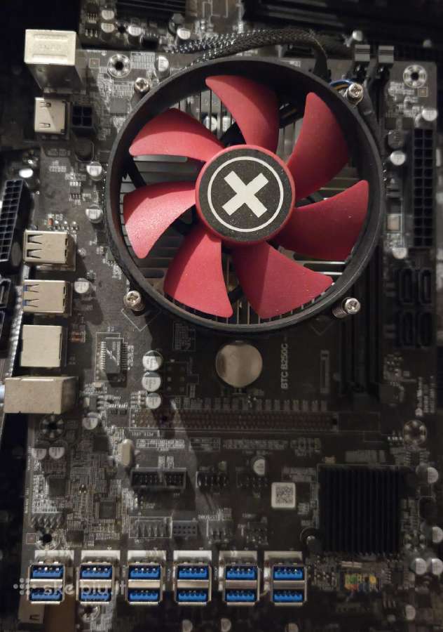 12vnt Btc B250c + cpu + cooler + riser