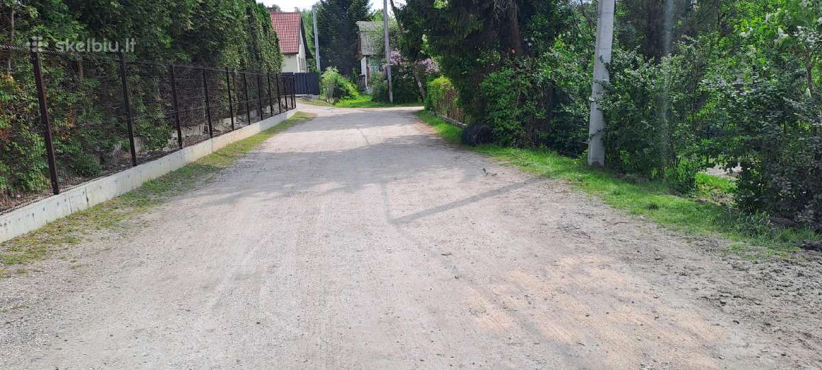 Priimu augalinį gruntą, juodžemį.
