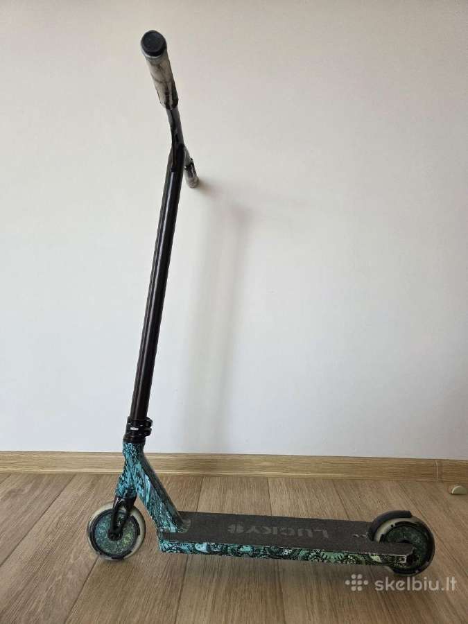 Lucky Prospect 2022 Pro Scooter (Recoil)