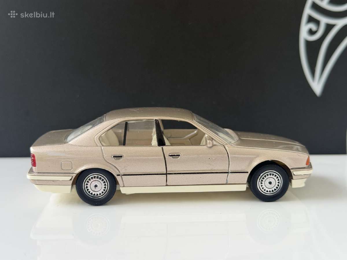 Bmw 535i E34 1:43 - nuotraukos Nr. 4