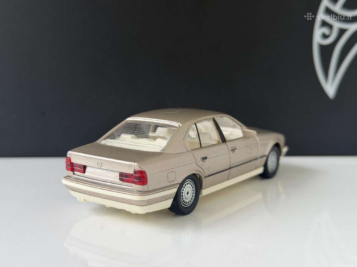 Bmw 535i E34 1:43 - nuotraukos Nr. 5