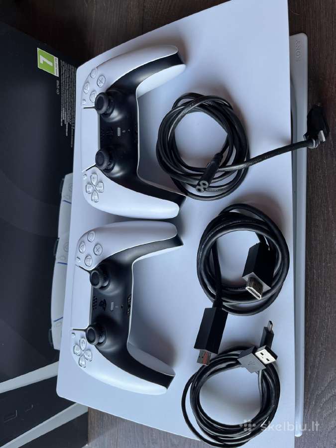 Parduodu 2024 m. Playstation 5 Digital Edition