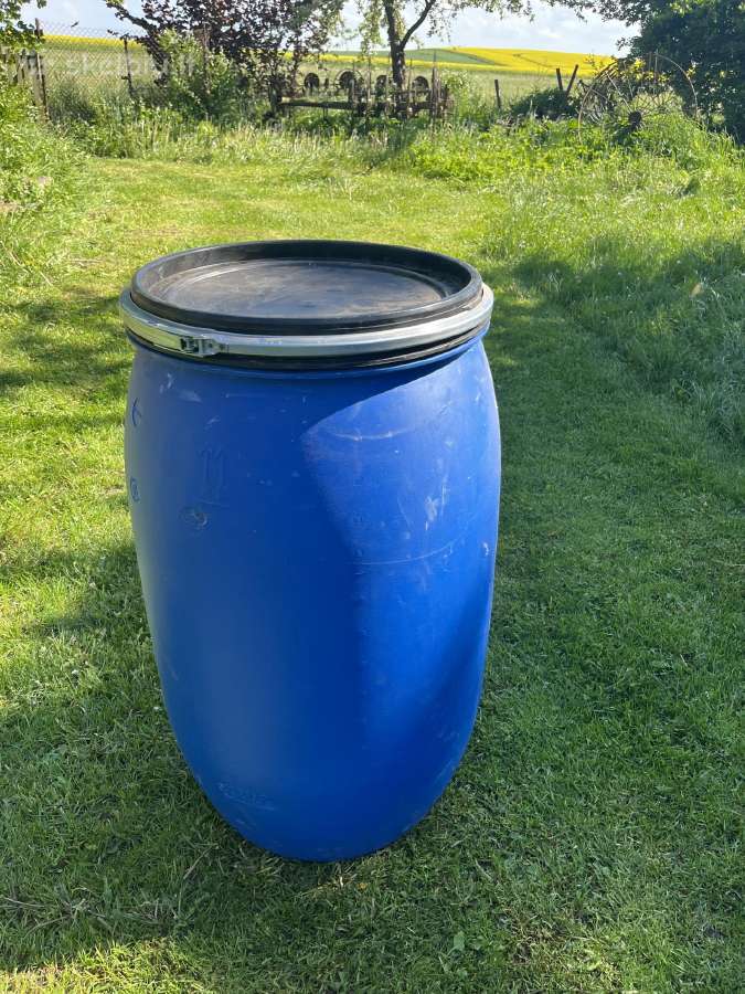 Statinės plastmasinės ir metalinės - nuotraukos Nr. 3
