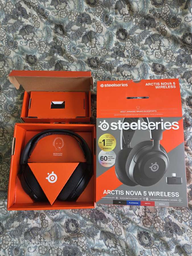 Steelseries arctis nova 5