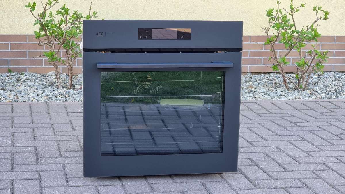 Matinė Aeg Premier Bp6100t su pirolize+ garantija