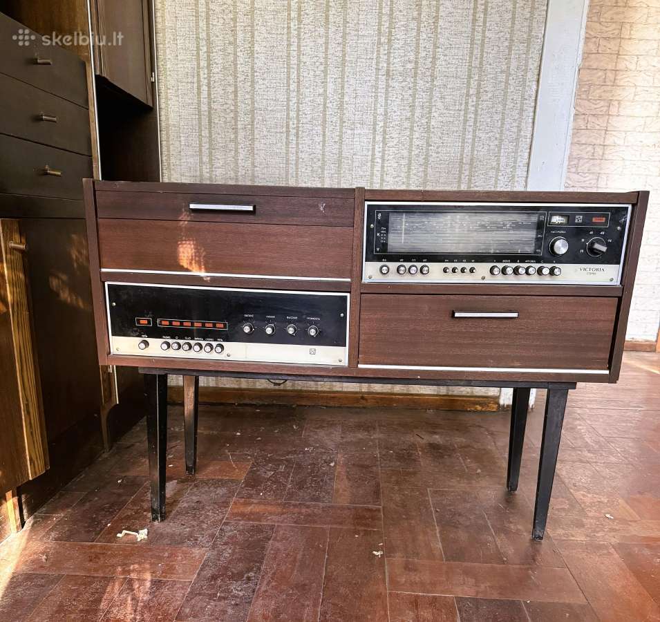 Vintažinė Victoria Stereo 001
