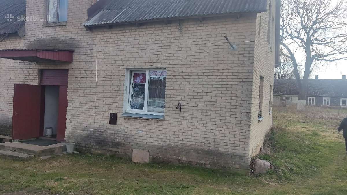 Parduodamas 2 kambarių butas Ukmergės r.