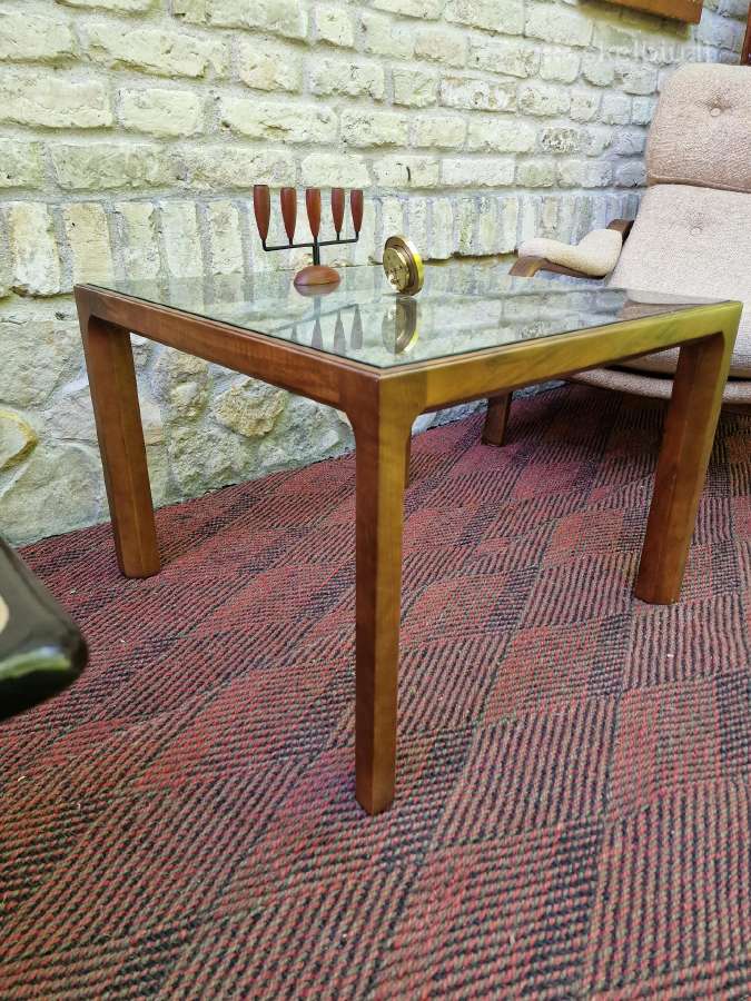 Vintažinis mid century tikmedžio kavos staliukas