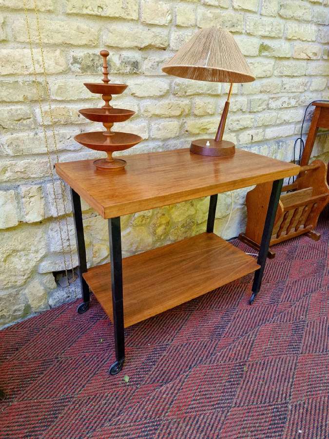 Vintažinis mid century konsolinis staliukas