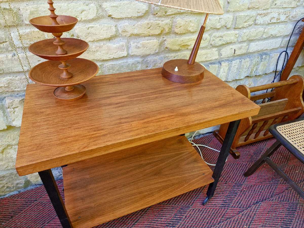 Vintažinis mid century konsolinis staliukas - nuotraukos Nr. 3