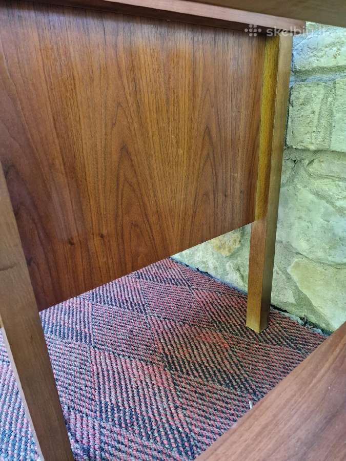 Vintažinis mid century rašomasis stalas - nuotraukos Nr. 9