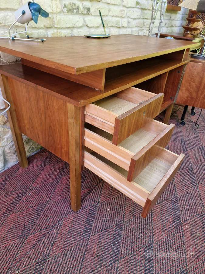 Vintažinis mid century rašomasis stalas - nuotraukos Nr. 13