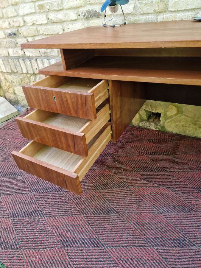 Vintažinis mid century rašomasis stalas - nuotraukos Nr. 16