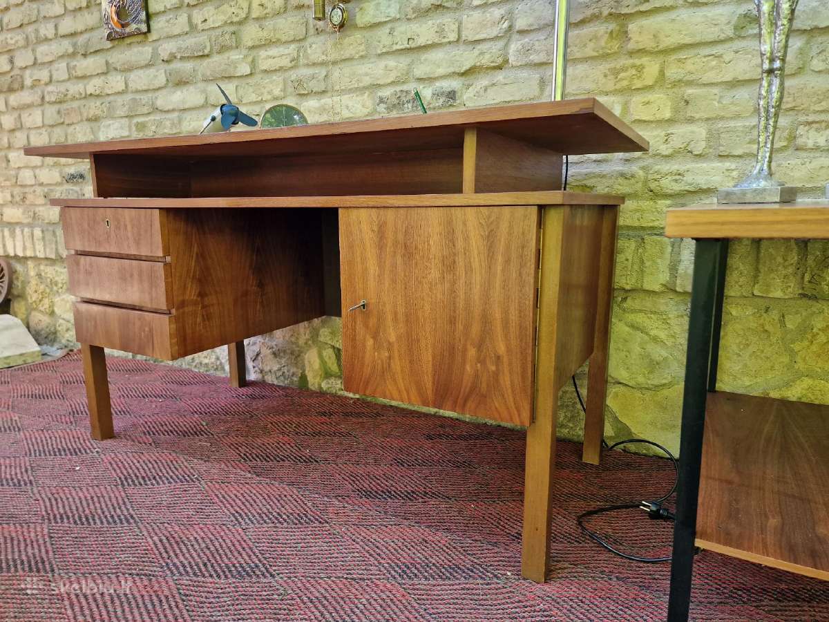 Vintažinis mid century rašomasis stalas - nuotraukos Nr. 28