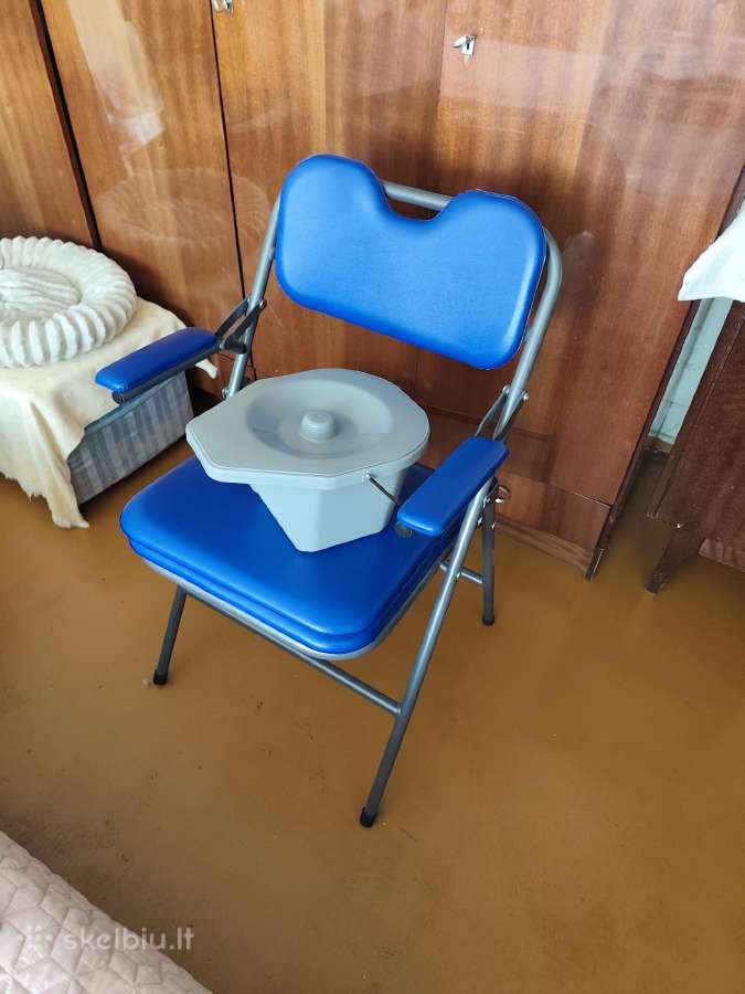 Tualeto kėdė su lankstomais porankiais