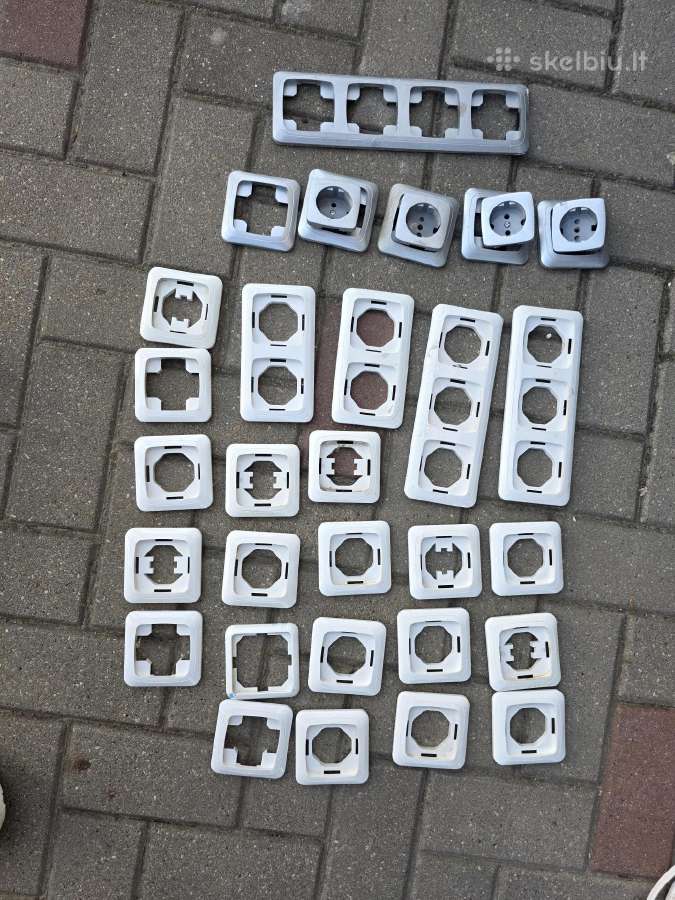 Naudotos rozetės ir jungikliai
