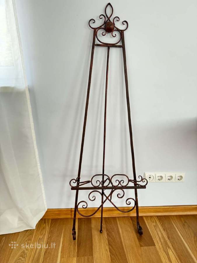Metalinis molbertas 140 cm aukščio