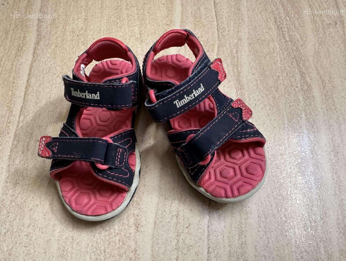 Timberland basutės