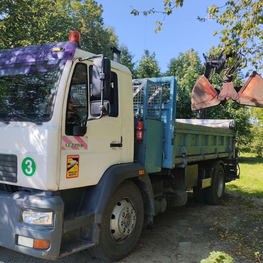 Juodzemis kompostas zvyras smelis atsijos dalomito