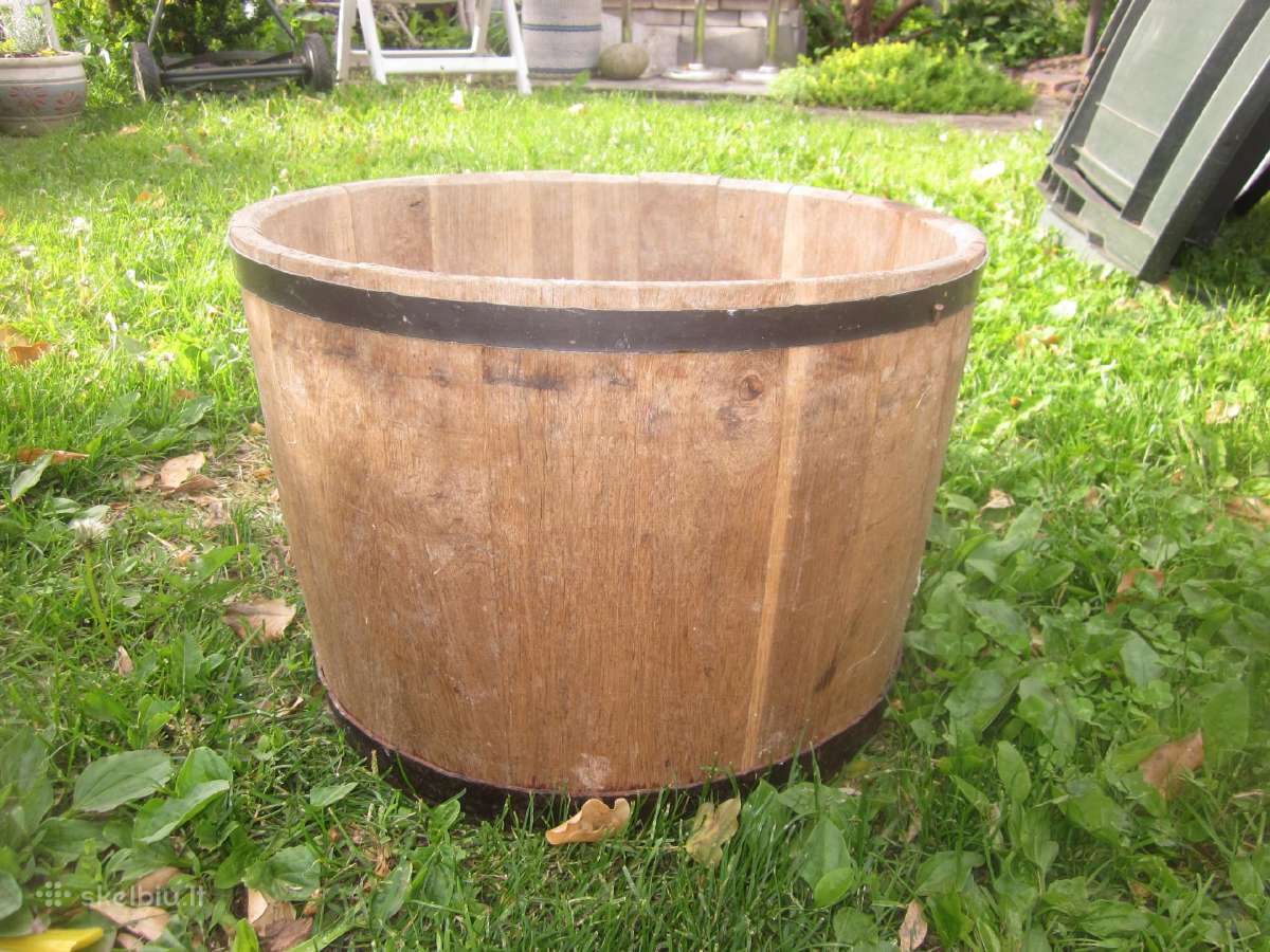 Ąžuolinį duonkubilį