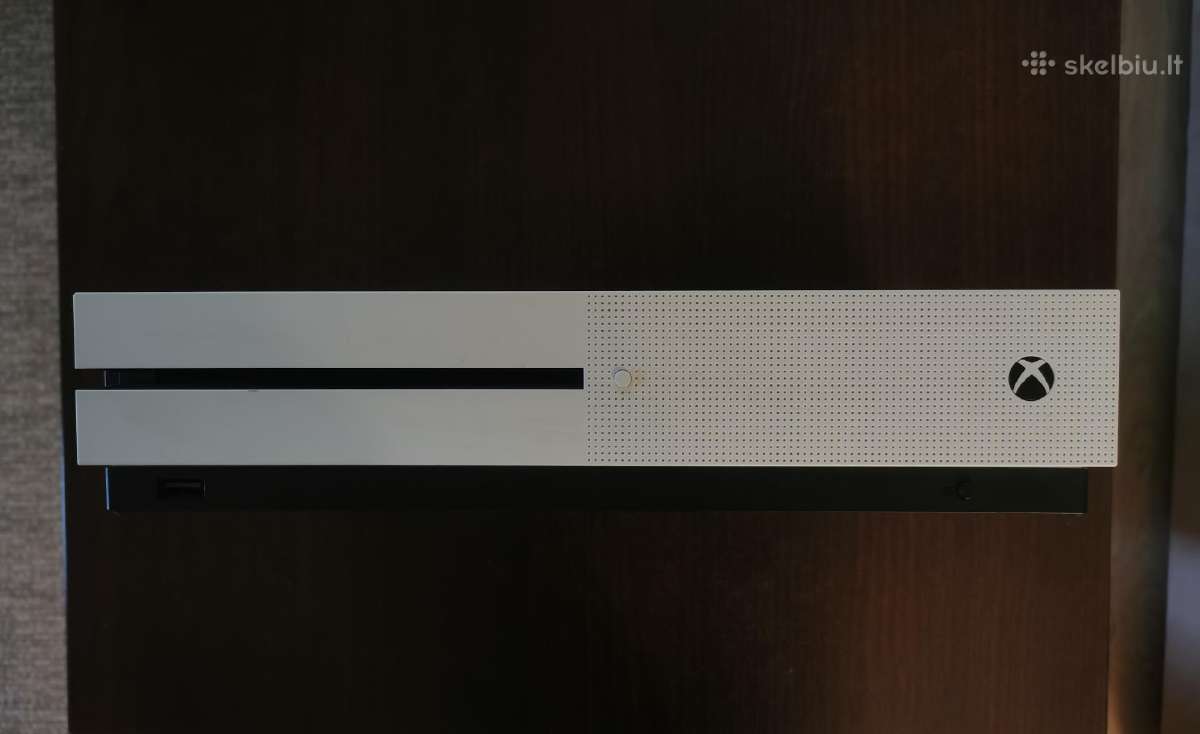 Xbox One S 500gb pilnas komplektas