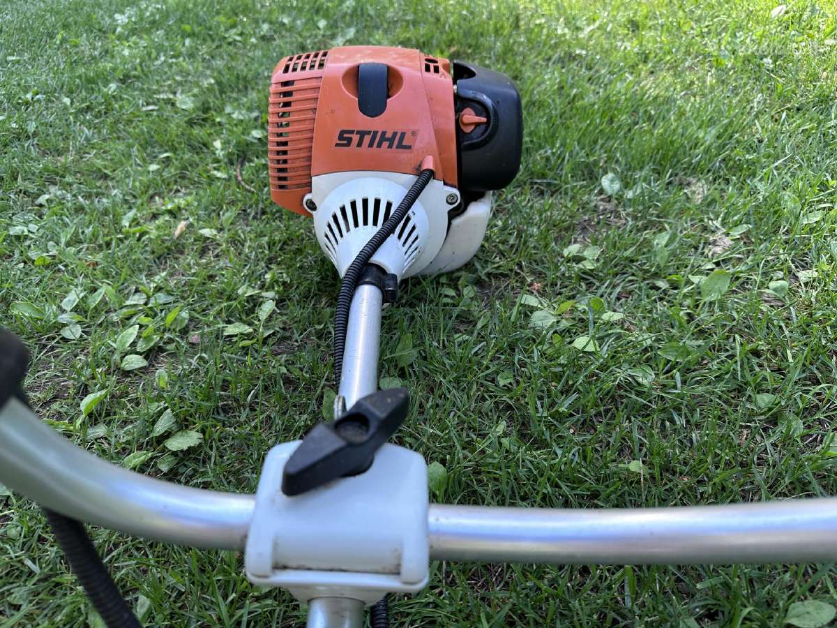 Parduodu trimerį Stihl FS 130 - nuotraukos Nr. 2