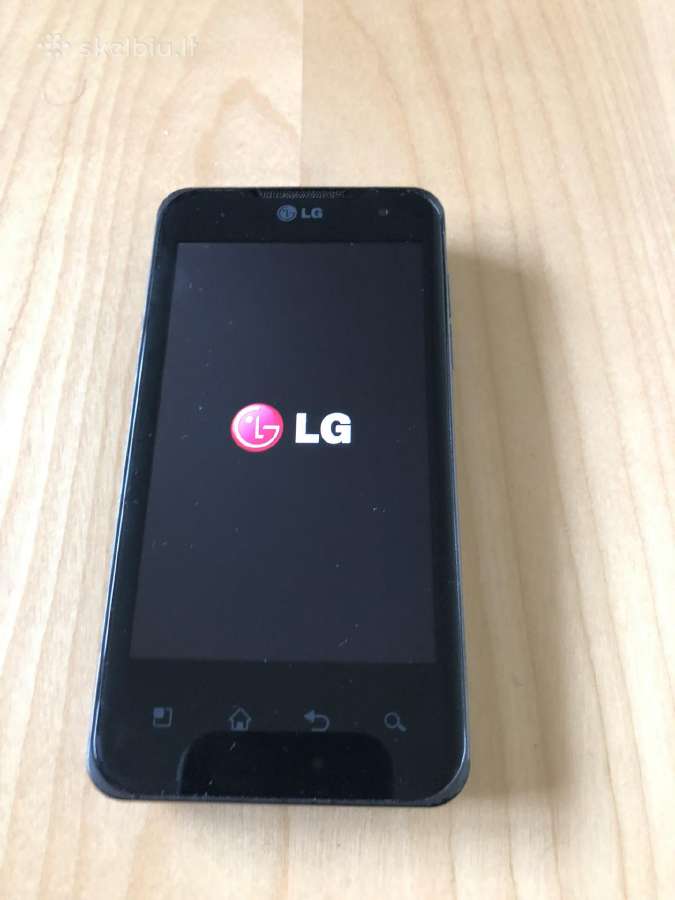 LG P990
