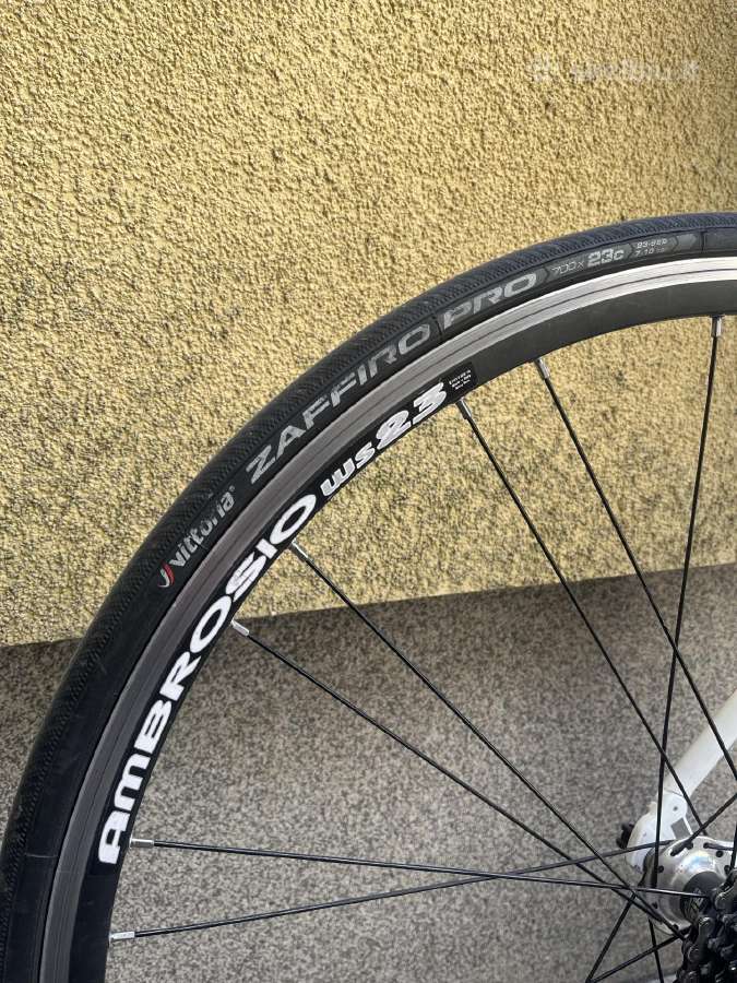 Bianchi C2c Carbon Strade plentinis dviratis - nuotraukos Nr. 5