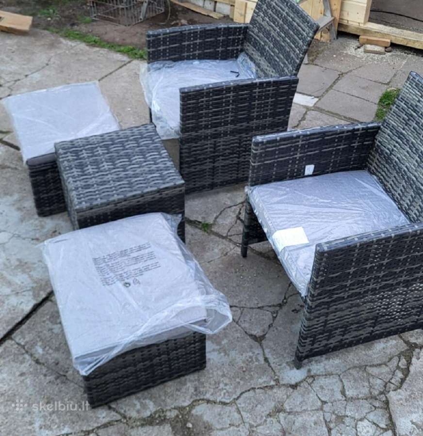 Lauko baldų komplektas