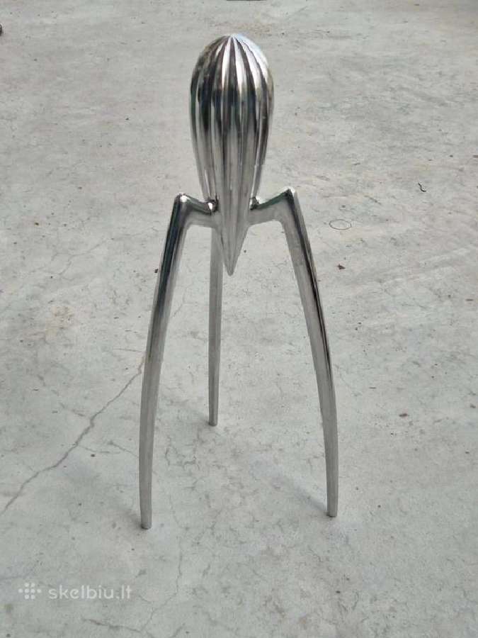 Alessi Juicy Salif Citrus-squeezer Philippe Starck