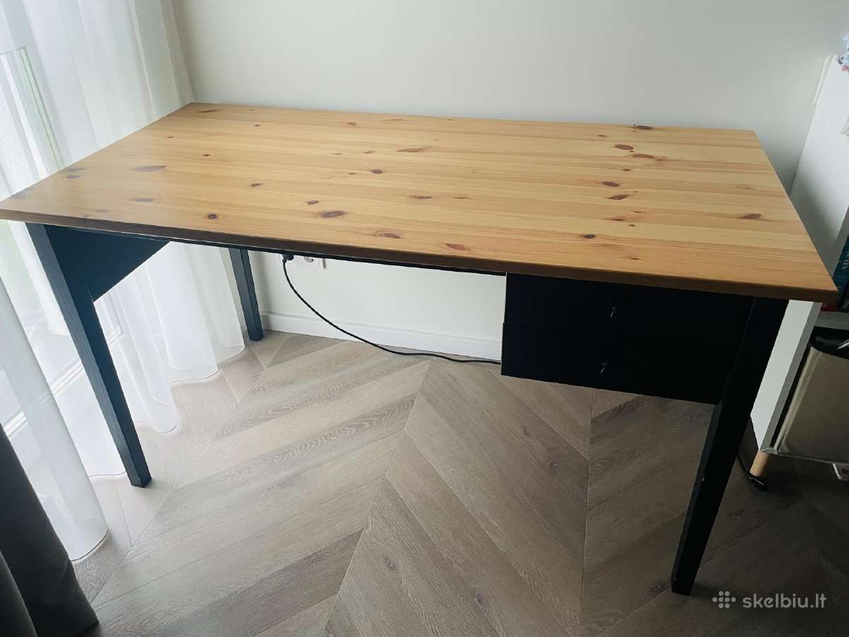 Rašomasis stalas
