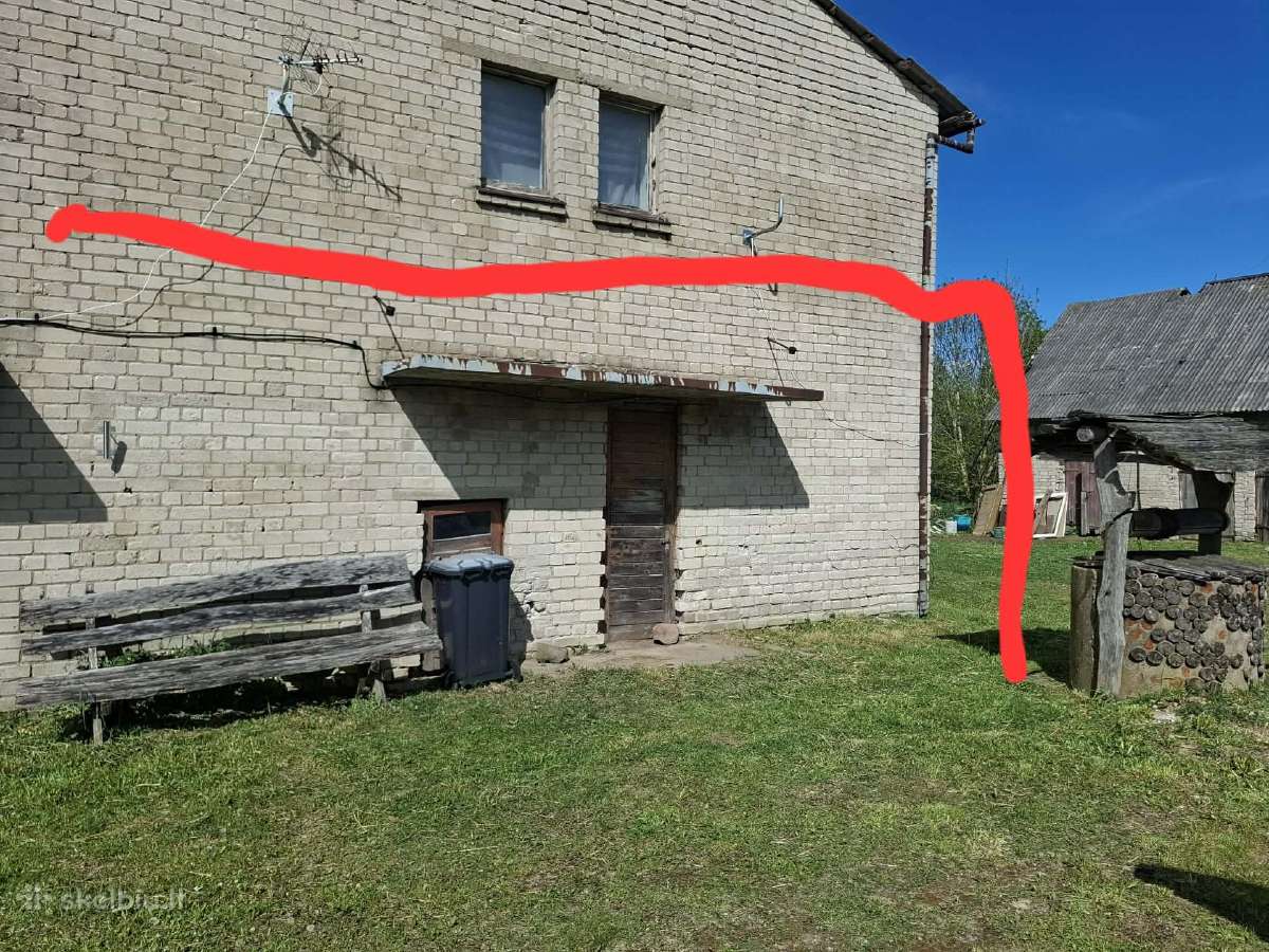 Butas miškingoje vietoje - nuotraukos Nr. 14