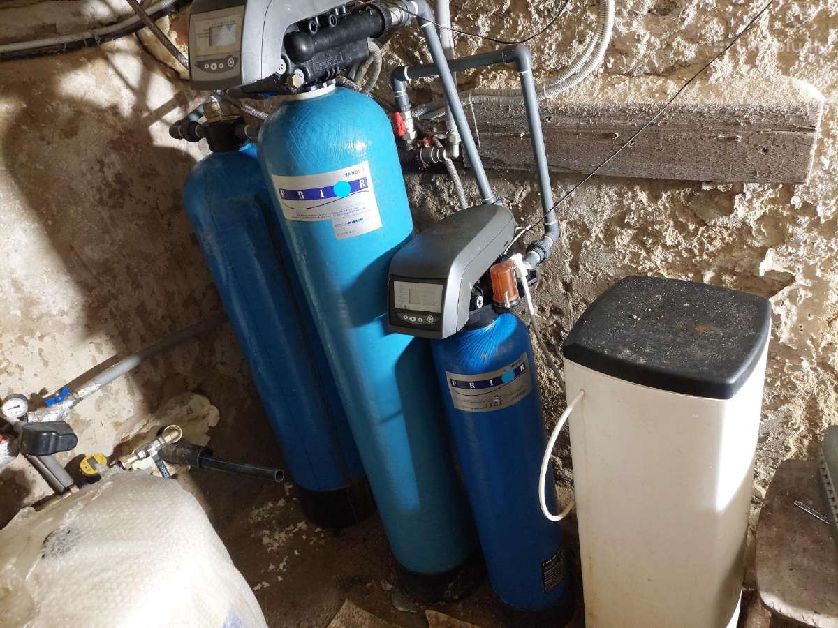 Vandens minkštinimo, nugeležinimo filtrai