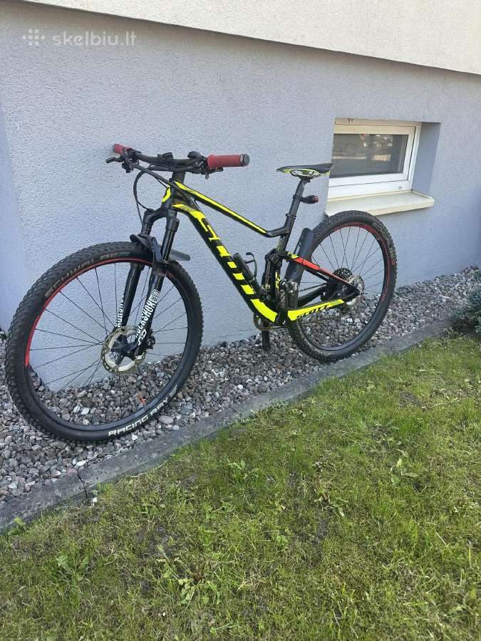 Parduodamas M dydžio 29 Scott kalnų dviratis.