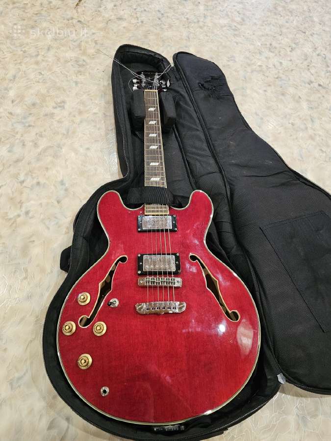 Gitara Taylor Academy 10e