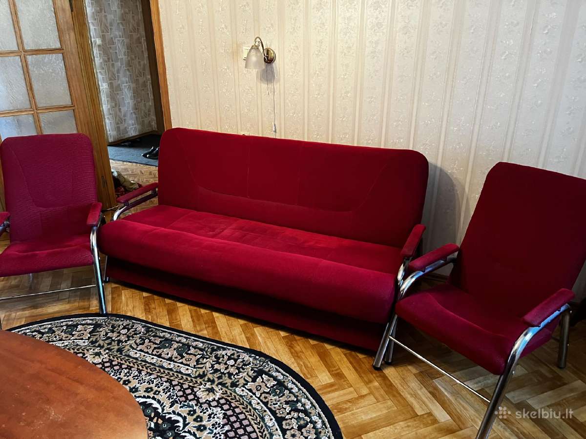 Sofa su dviem foteliais