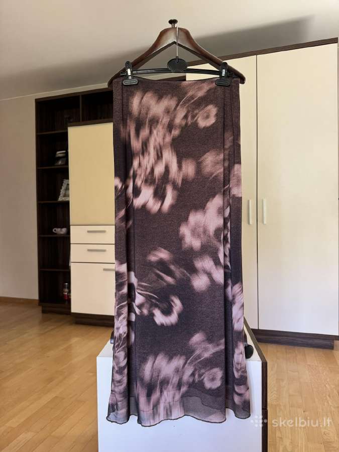 Stradivarius ilgas sijonas XL dydis