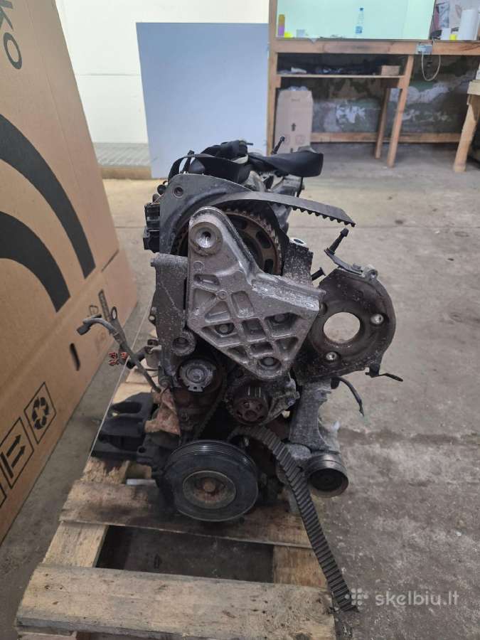 Renault ScenicIII variklis F9qp872 d 1.9 96kw - nuotraukos Nr. 3