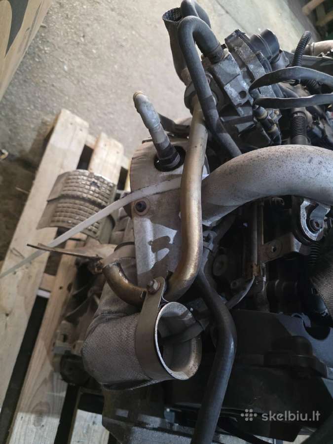 Skoda Octavia Mk2 variklis Blr benzinas 2.0 110kw - nuotraukos Nr. 2