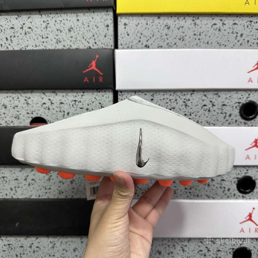 Nike Mind Slides pilkos šlepetės
