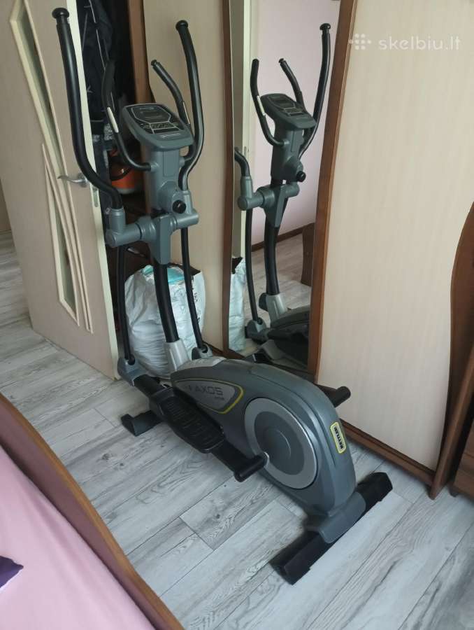 Geros būklės treniruoklis.kaina 80eur.