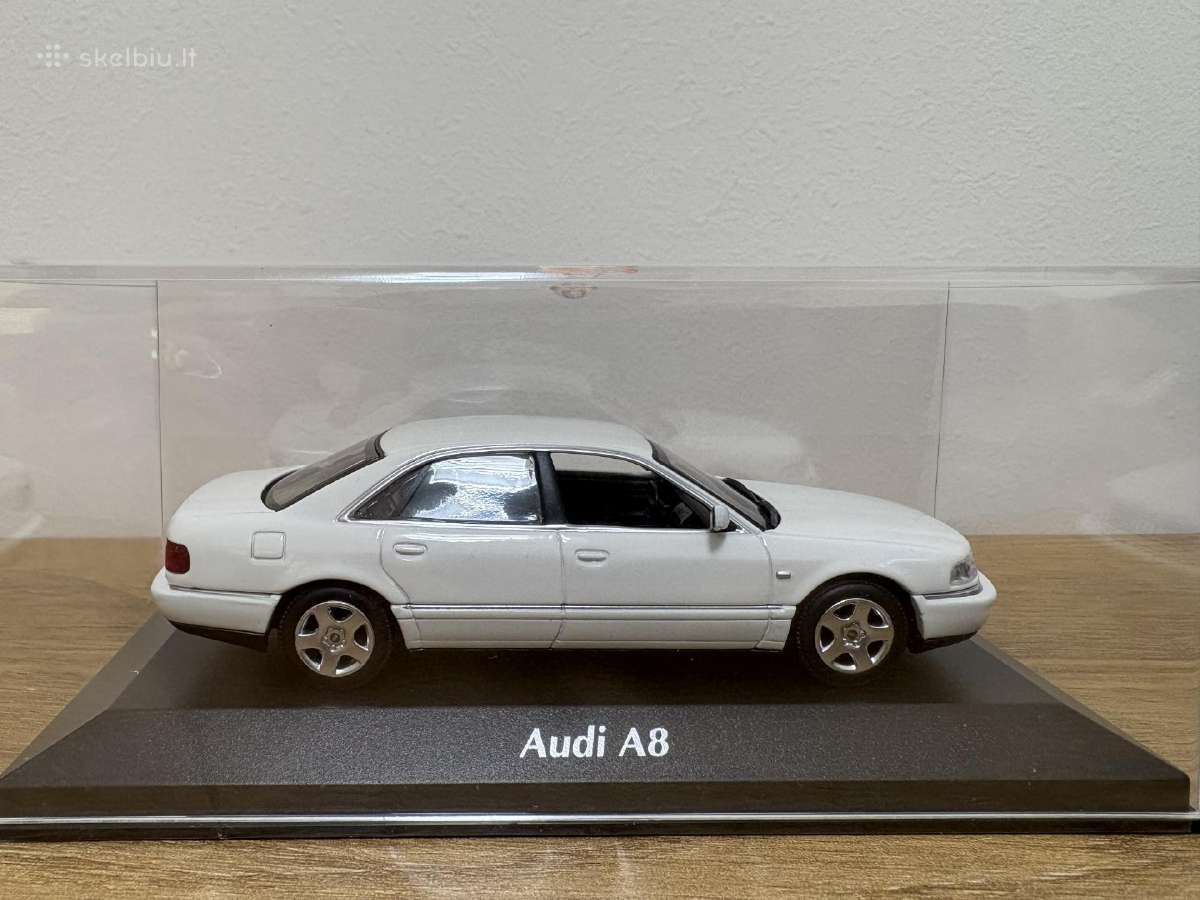 Audi A8 (D2)