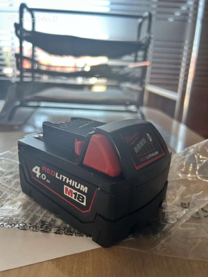 Milwaukee M18 4.0ah akumuliatorius