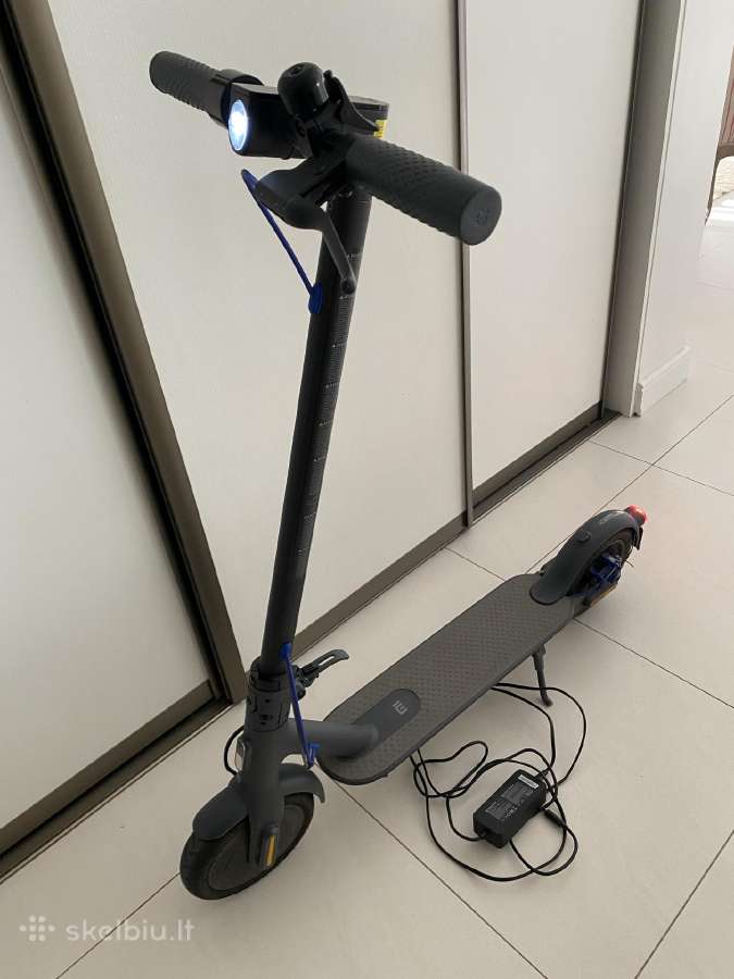 Xiaomi Mi Electric Scooter 3