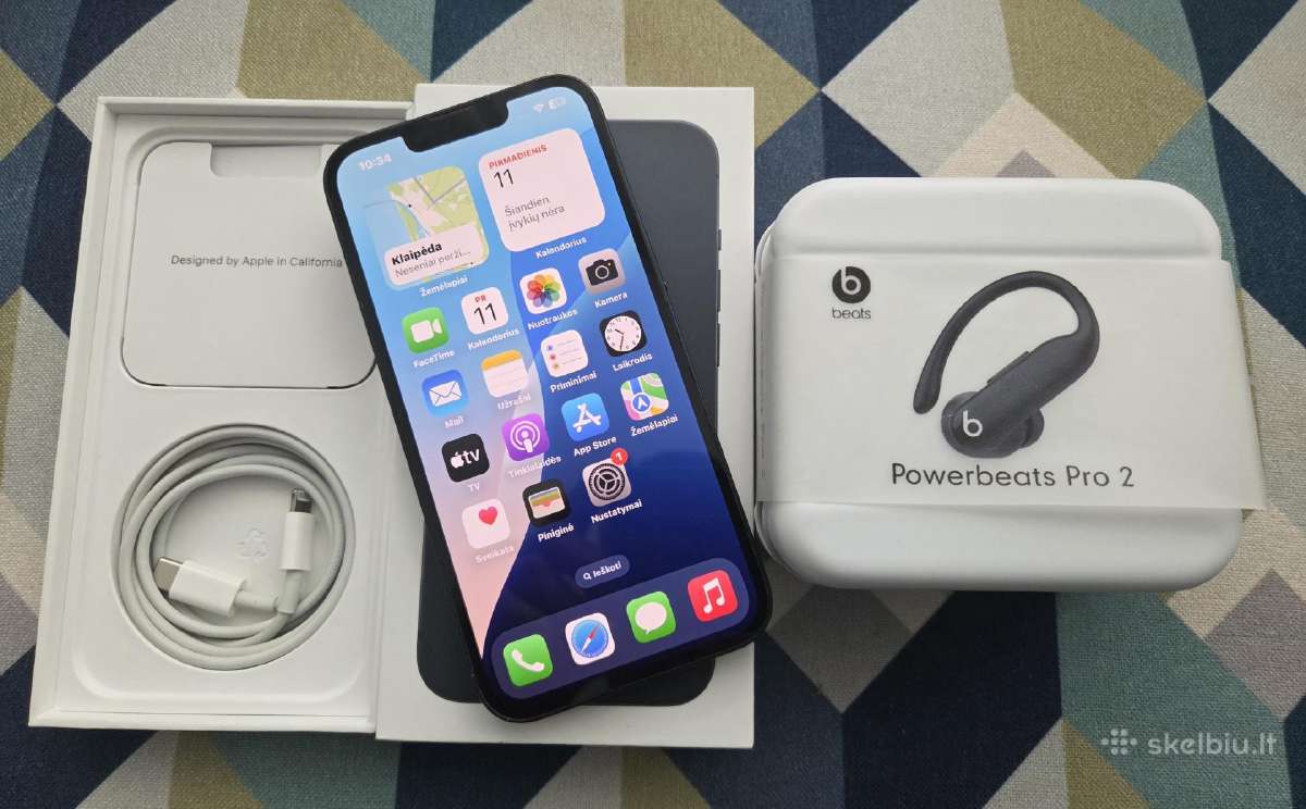iPhone 13 midnight 128gb