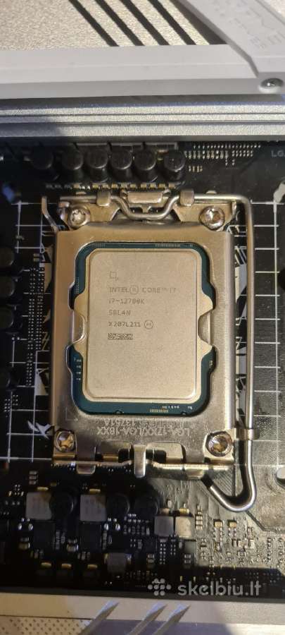 I7-12700k