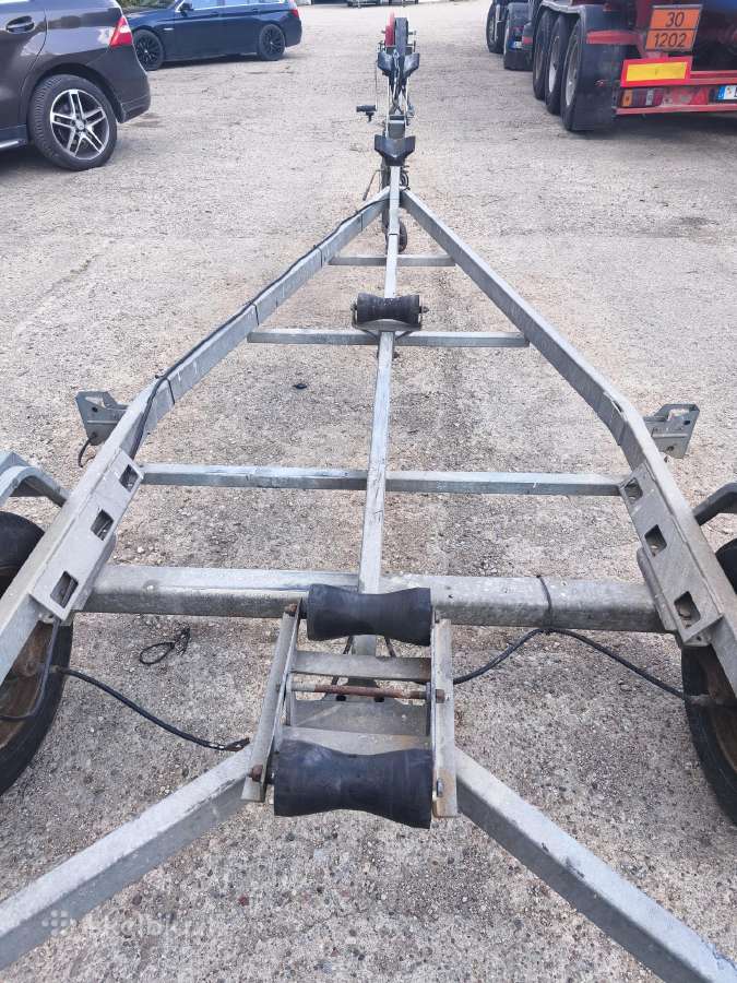 Vandens transporto priekaba