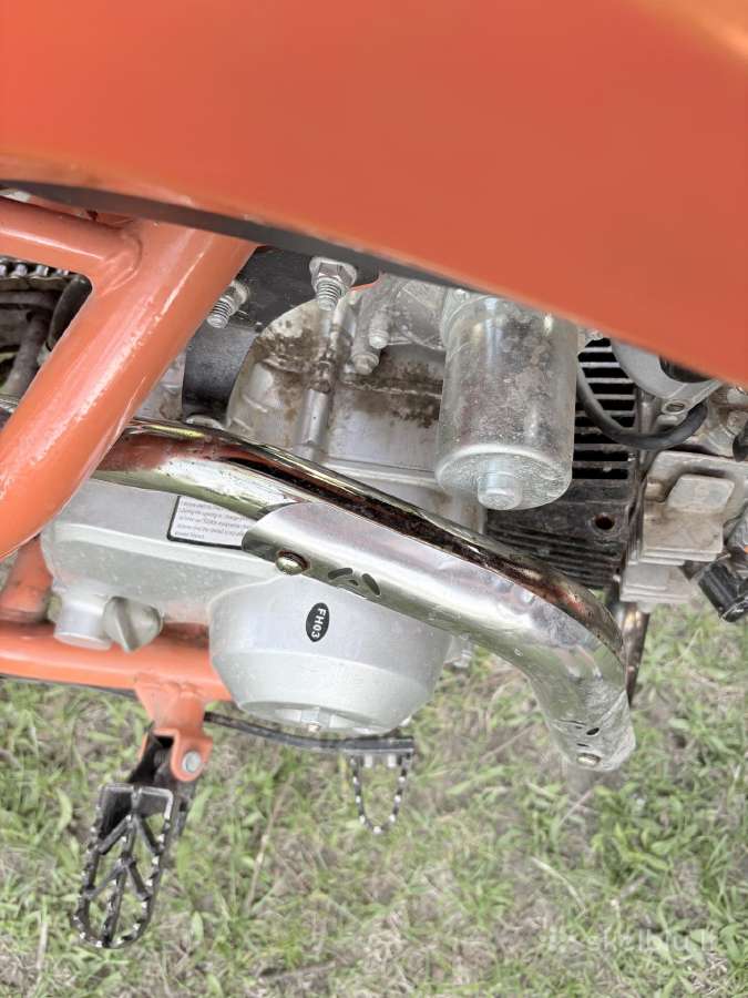 Kronis motociklas clarx 125cc