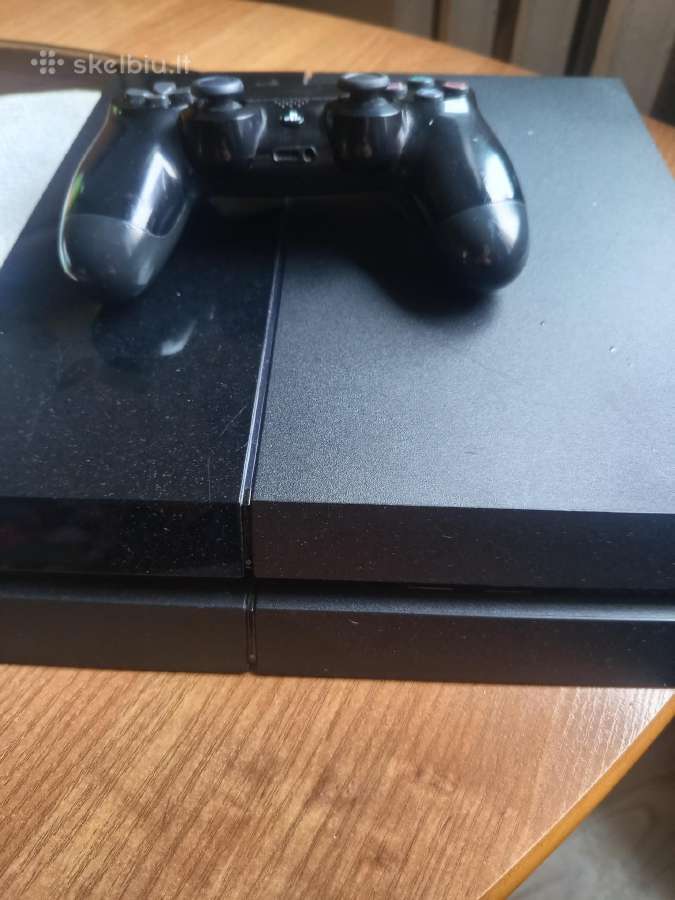 Parduodu Ps4 500g